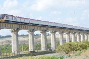 8 Days Kenya Road & Train Safari tour ending in Mombasa & Diani